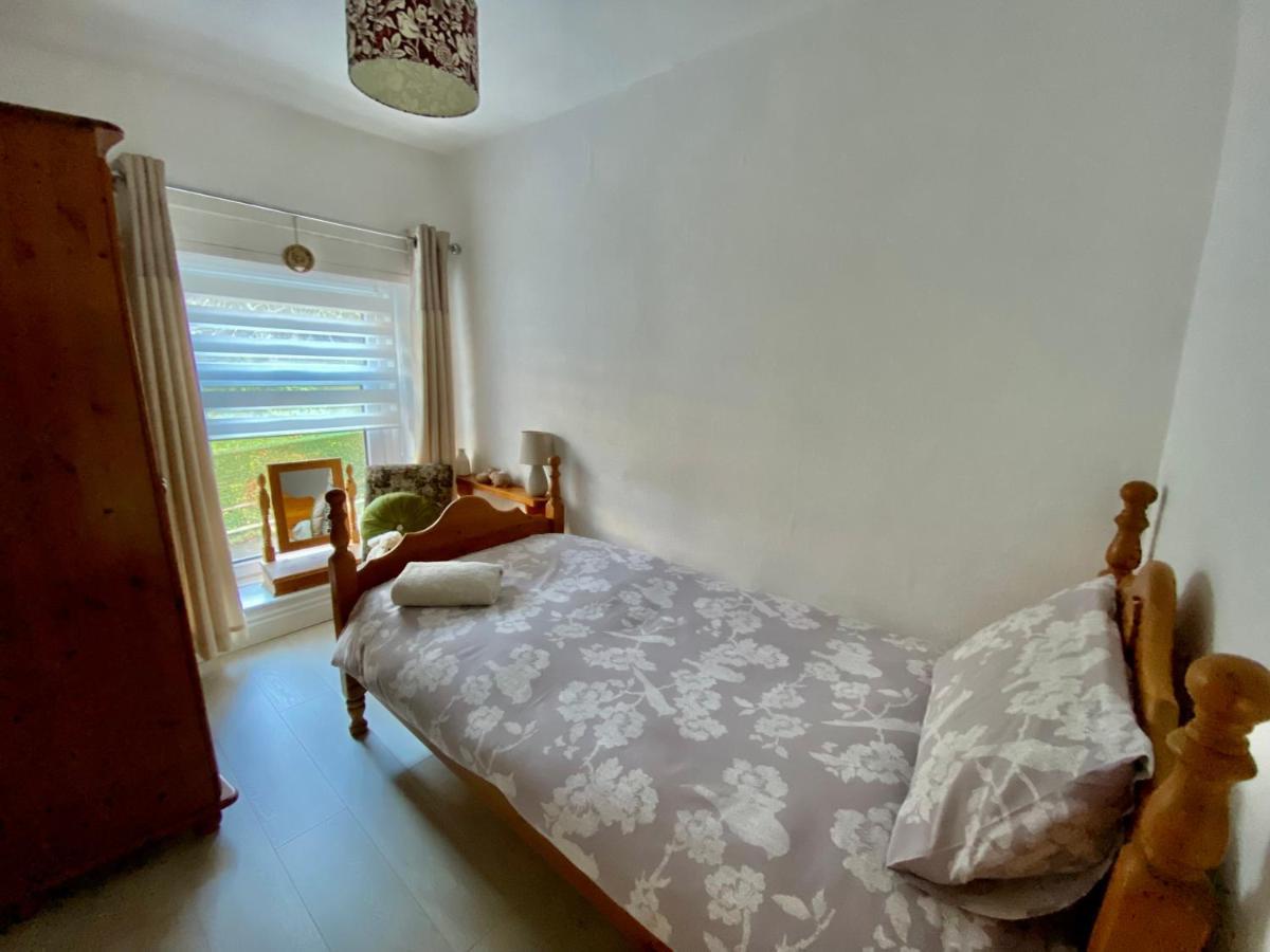 Ty-Nance Cottage Caerphilly Exterior photo
